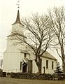 Hustad kyrkje i Fræna Foto: kirkenorge.no