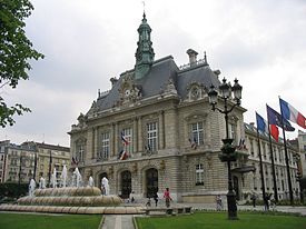 O hôtel de ville.