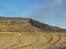 Montagne des environs de Karabach dont la couverture boisée a été détruite par la pollution.