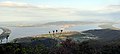 Laguna di Orbetello (delimitata dal tombolo che unisce l'Argentario alla costa della Toscana)