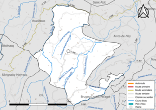 Carte en couleur présentant le réseau hydrographique de la commune