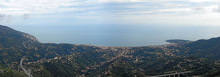 Panorama depuis Sainte-Agnès.