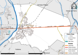 Carte en couleur présentant le réseau hydrographique de la commune