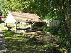 le lavoir à Tourteron sur le ruisseau de Saint-Lambert