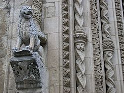 Detail of the Cathedral's portal.