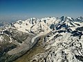 Der Morteratschgletscher am Piz Bernina im Juni 2019 aus 4000 m Flughöhe