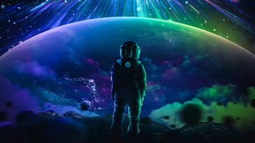 glowing astronaut live wallpaper