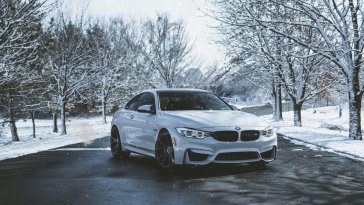 white winter bmw live wallpaper