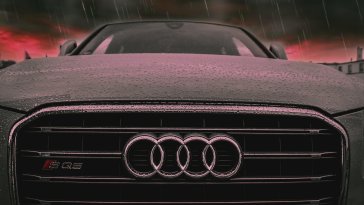 audi sq5 under the rain live wallpaper